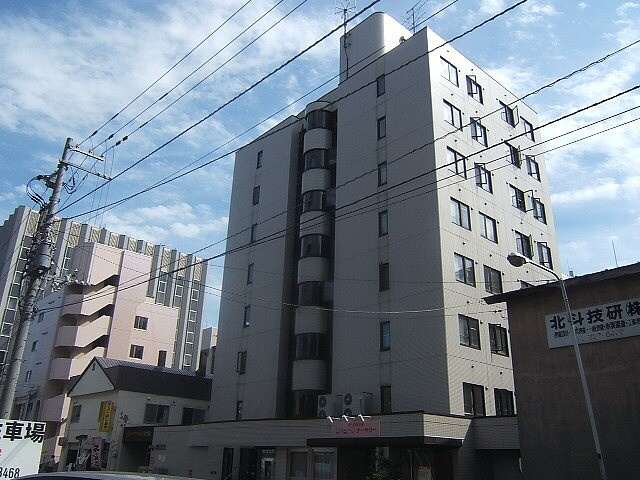 ティアラパレス北大前