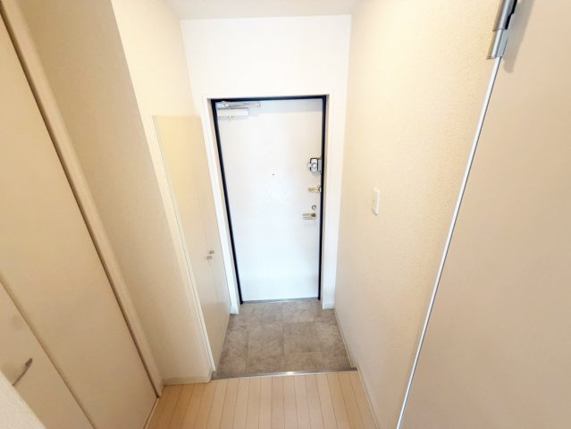 カルム小西Ⅱの玄関