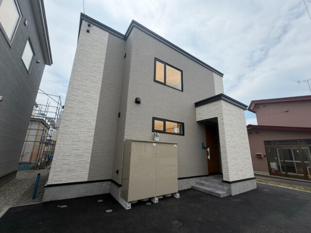 東開町５丁目１１戸建てＡ棟