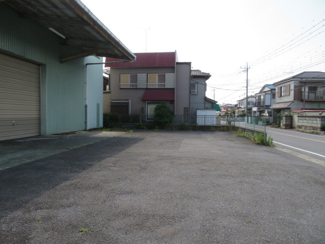 加須市久下４丁目の倉庫