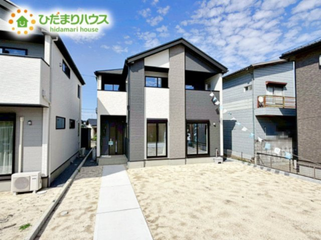 【外観】 | 水戸市堀町25期　新築戸建　2号棟 | 洗練された美しさが生まれる、スタイリッシュな外観です(^^)/