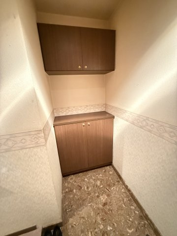 ボナール常滑　2階の収納|お客様をお迎えする玄関は落ち着いた雰囲気。帰り着くたびに洗練されたテイストの空間に迎えられ誇りと喜びを感じる玄関まわりです。

