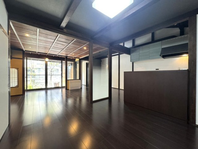 【居間・リビング】 | 紫竹西北町貸家