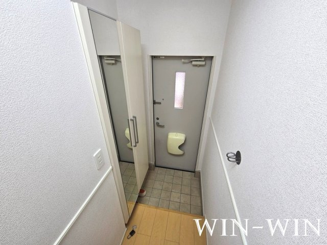 ソレイユ・西口 Bの玄関|イメージ（同建物内別部屋の写真です）