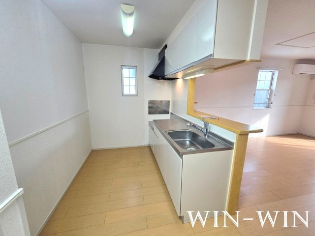 ソレイユ・西口 Bのキッチン|イメージ（同建物内別部屋の写真です）