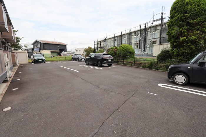 セジュール向山の駐車場|駐車場