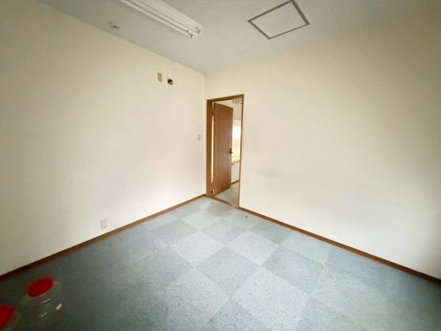 泉佐野市上瓦屋倉庫の内装|建物内