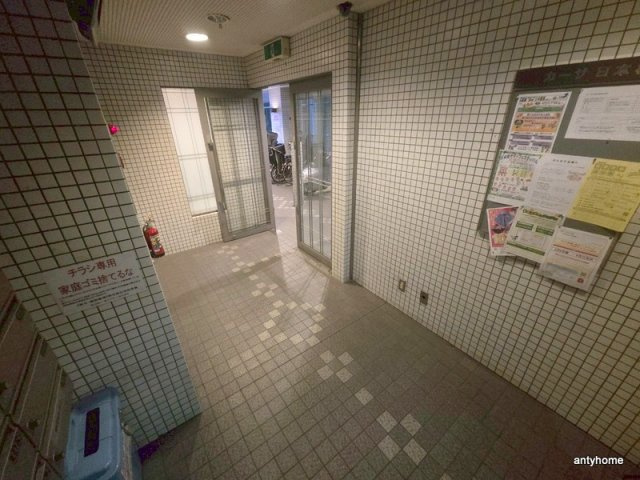 カーサ日本橋　仲介手数料無料のロビー