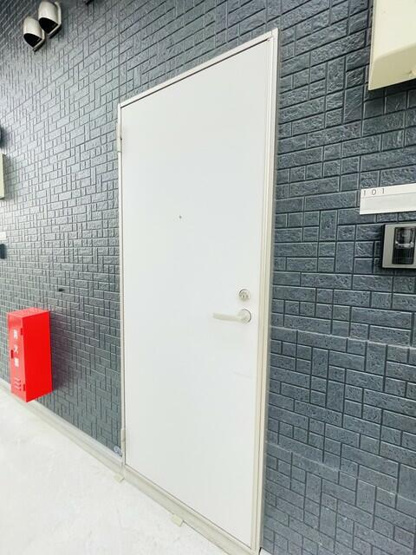 【エントランス】 | ヒューゲルハイム岸谷