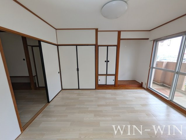 東マンションの寝室