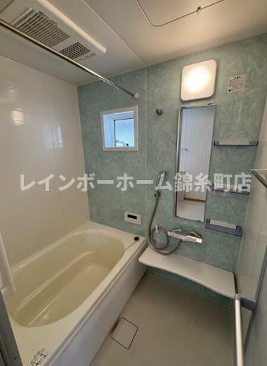 CASA BLUの浴室