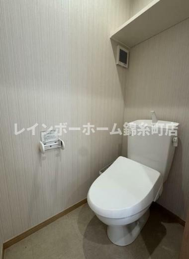 CASA BLUのトイレ