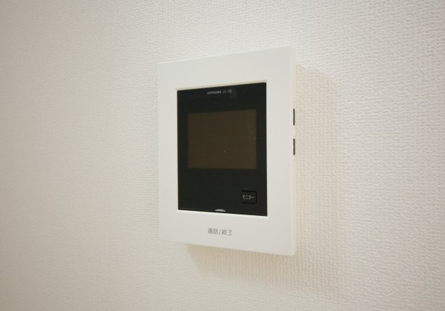 セフィラA棟のセキュリティ|別部屋同間取りのお写真となります。参考にご覧くださいませ。
