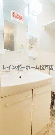 Black Dia 南越谷の洗面所