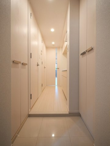 PREMIUM CUBE G 三軒茶屋の内装|中はこのようになっています