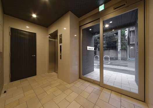 OAK VILLA 薬院クラス　高宮小学校のエントランス|OAK VILLA 薬院クラス