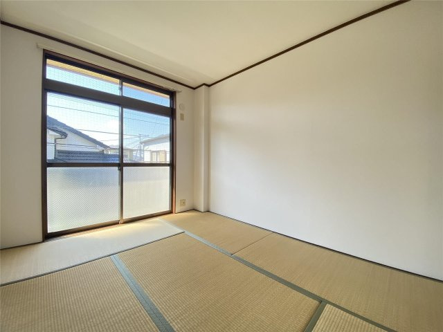 ルミエール一吉IIの和室