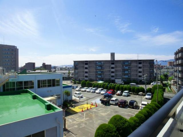 ルミエール篠原の展望|ゆっくりと過ごせる空間となっております。