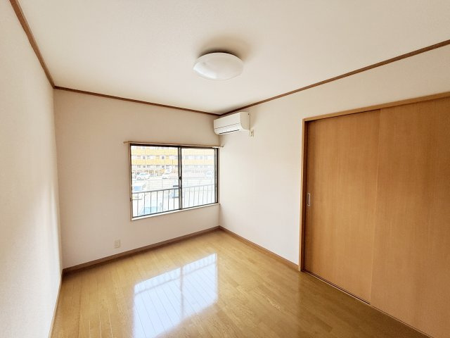 【洋室】 | 泉が丘地神コーポ