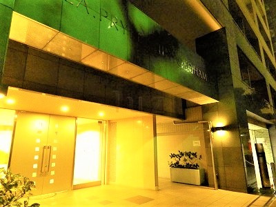LAPRYLE新横浜のエントランス