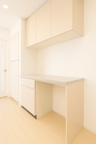 パークタワー東雲のキッチン|キッチン収納