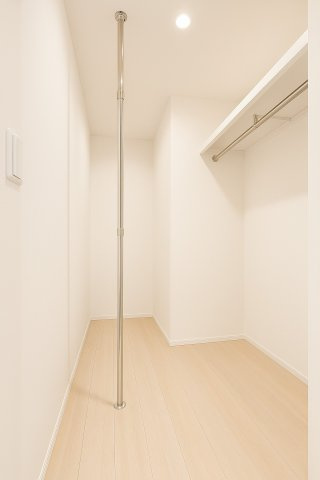 パークタワー東雲の収納|ウォークインクローゼット
