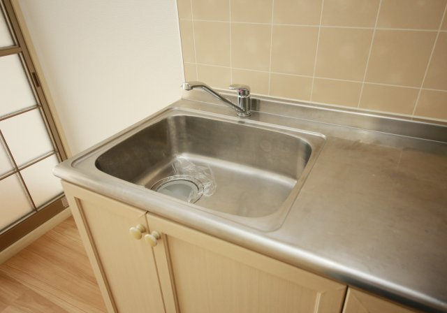 セフィラＣ棟のキッチン|別部屋同間取りのお写真となります。参考にご覧くださいませ。