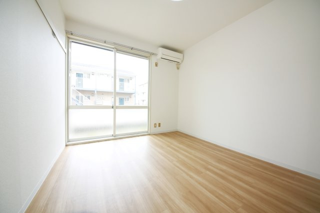 セフィラＣ棟の洋室|別部屋同間取りのお写真となります。参考にご覧くださいませ。