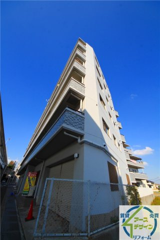 グランドシャトー西明石の外観