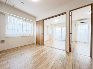 【居間・リビング】 | 三の輪シティハウス | リビングダイニング　※現地に家具の配置はございません