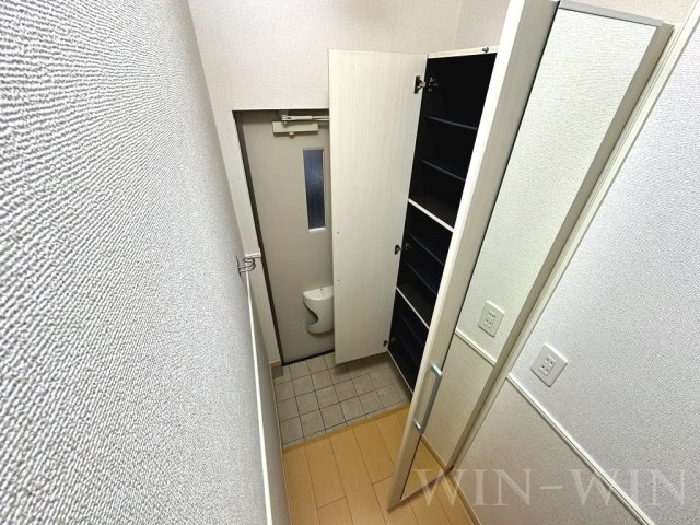 グラン・ジュテ 壱番館の玄関|イメージ（同建物内別部屋の写真です）
