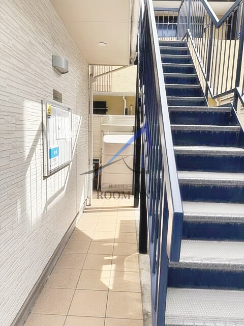 ＡＺＥＳＴーＲＥＮＴ羽田Ｖのエントランス|エントランスです。