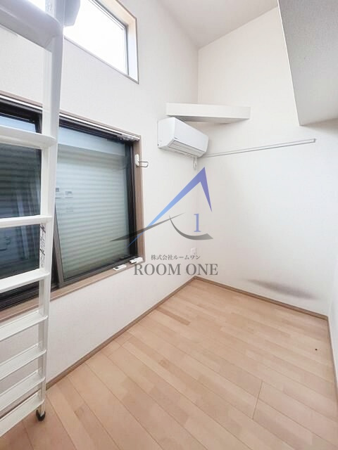 ＡＺＥＳＴーＲＥＮＴ羽田Ｖの居間・リビング|洋室のお部屋です。