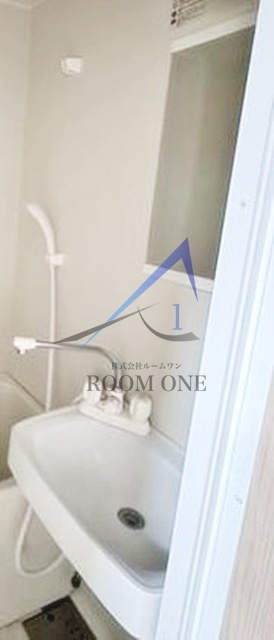 ＡＺＥＳＴーＲＥＮＴ羽田Ｖの洗面所|洗面台です。