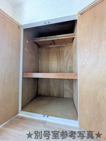 キャピタルコート石川町の収納