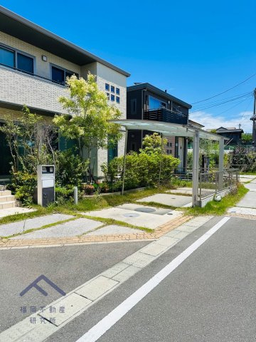 糸島市志摩稲留東　戸建ての周辺