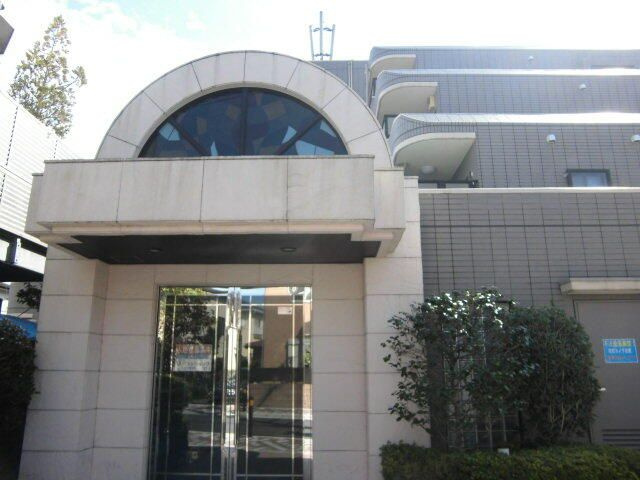 ヒルスプリングス大泉学園の外観
