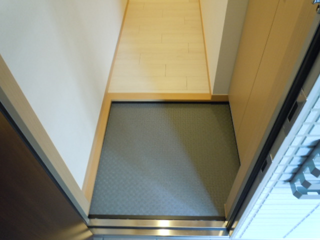 Comfort Flats曽根東町の玄関