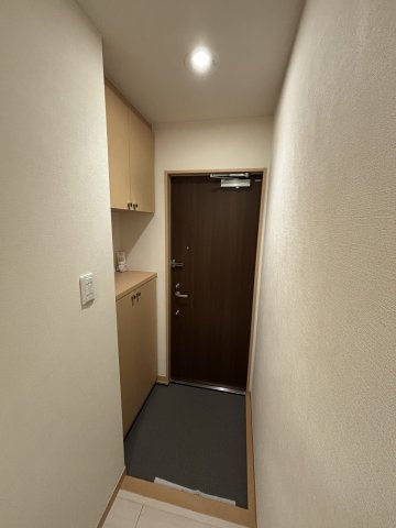 Comfort Flats曽根東町の玄関