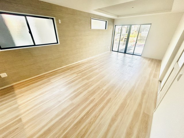 佐倉市臼井６期の居間・リビング