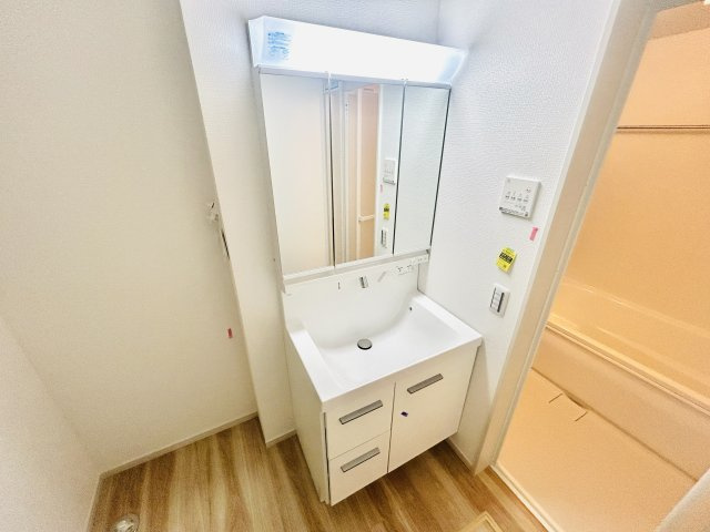 佐倉市臼井６期の洗面所