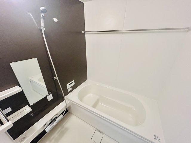 佐倉市臼井６期の浴室