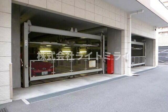 ハウス桃李の駐車場| 