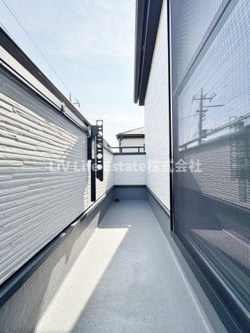 ４１９１東村山市多摩湖町３期２棟２号棟のバルコニー