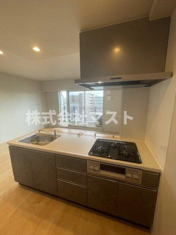 スプランディッド福島WESTのキッチン