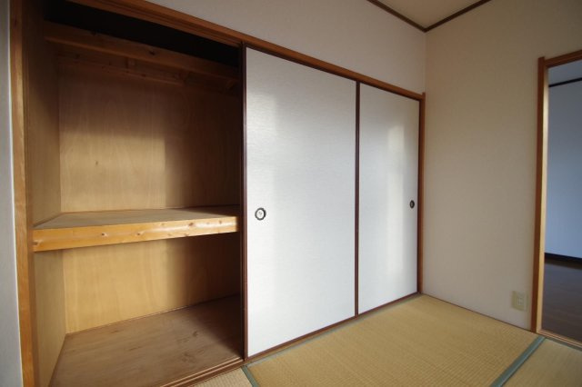 ルミエール一吉IIの収納
