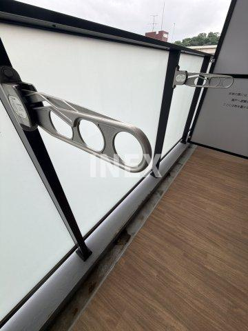 横浜市南区万世町２丁目の賃貸マンションのバルコニー
