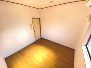 【洋室】 | 桜木北3丁目貸家/12-15 | 洋室③☆