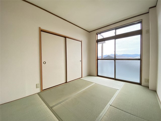 ルミエール一吉IIの和室