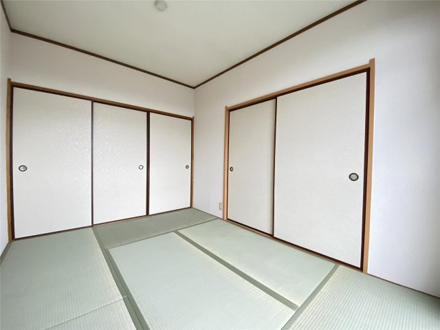 ルミエール一吉IIの和室